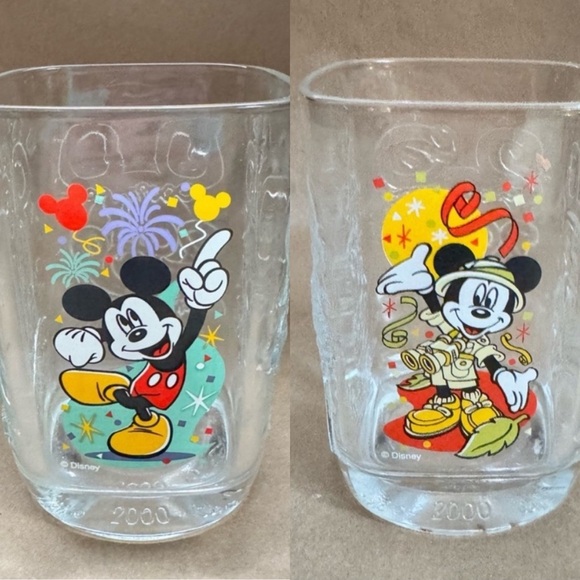 McDonald's Other - 2 x 2000 McDonalds Walt Disney World Magic & Animal Kingdom Celebration Glasses.